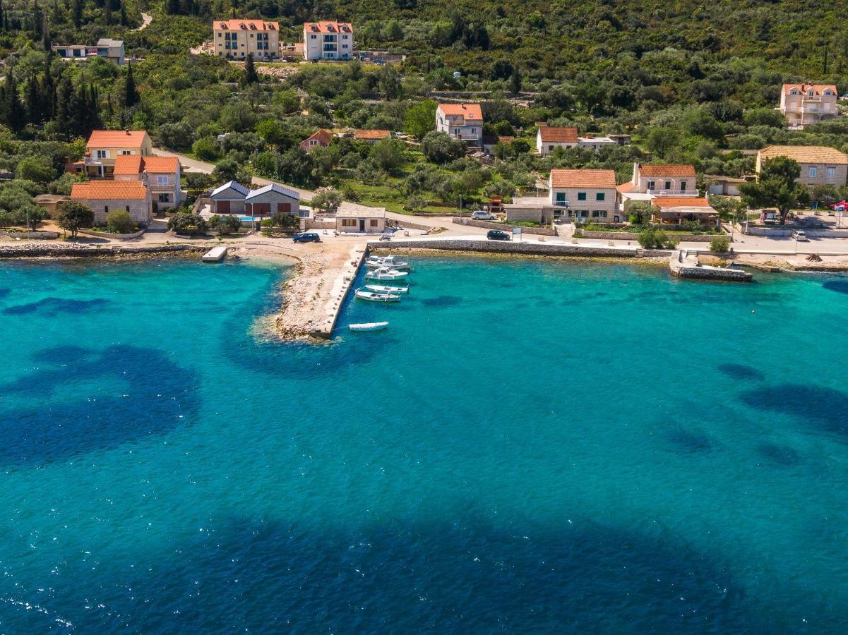 Apartment Kneze Račišće Eksteriør billede
