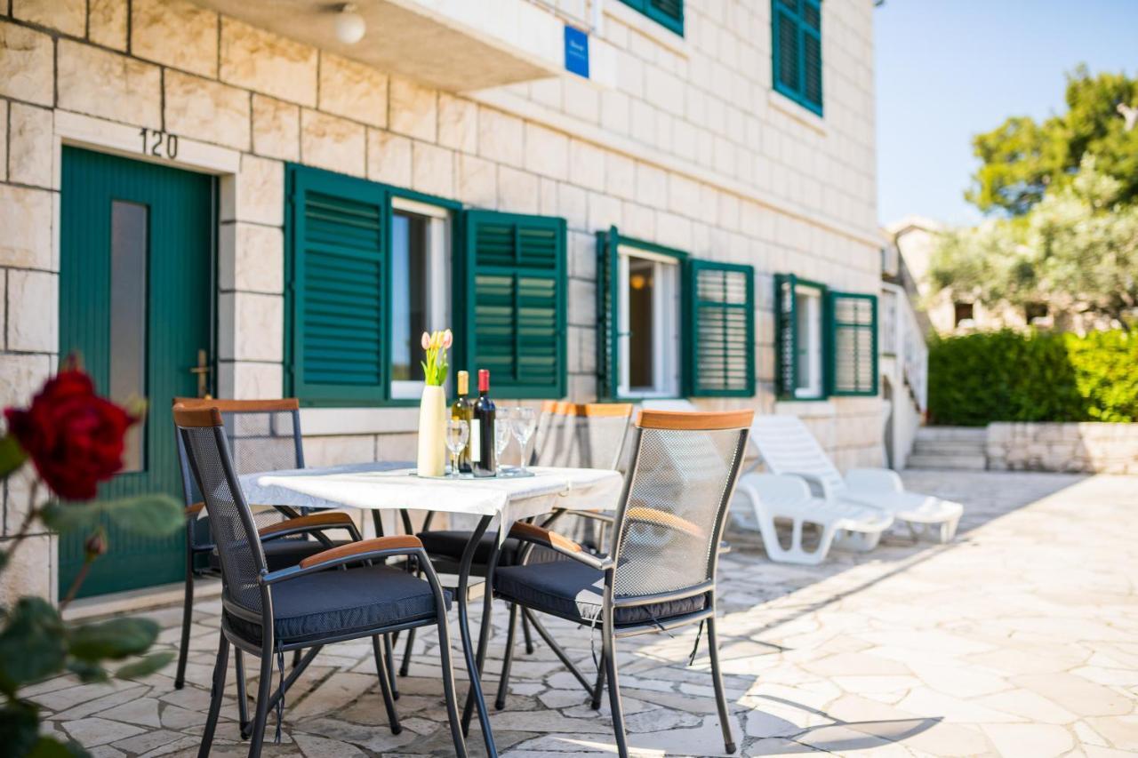 Apartment Kneze Račišće Eksteriør billede