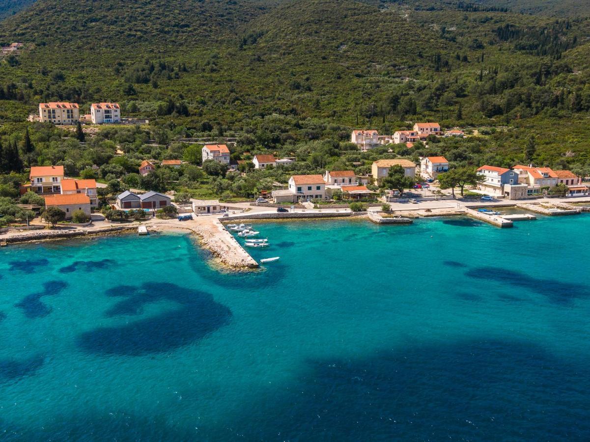 Apartment Kneze Račišće Eksteriør billede